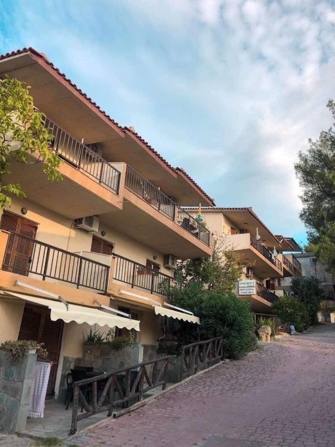 Sarizas Apartments 希维利 外观 照片
